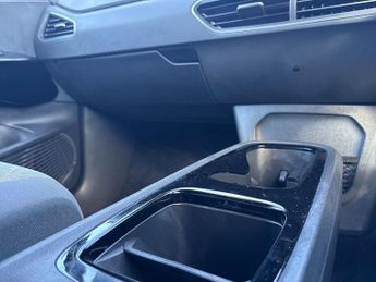 VOLKSWAGEN ID.3 Id.3 Life Pro Performance 204Ps 1-Speed Automatic 5 Door