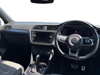 VOLKSWAGEN TIGUAN 1.5 Tsi Evo R-Line Suv 5Dr Petrol Dsg Euro 6 (S/S) (150 Ps)