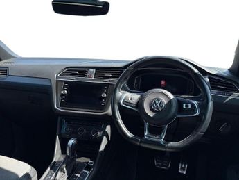 VOLKSWAGEN TIGUAN 1.5 Tsi Evo R-Line Suv 5Dr Petrol Dsg Euro 6 (S/S) (150 Ps)