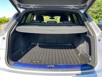 AUDI Q5 40 Tdi Quattro S Line 5Dr S Tronic