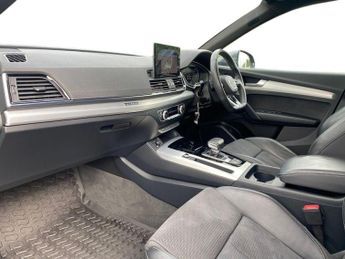 AUDI Q5 2.0 Tdi 40 S Line Sportback 5Dr Diesel S Tronic Quattro Euro 6 (