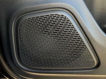MERCEDES-BENZ CLA Cla 180 Sport Executive 5Dr Tip Auto