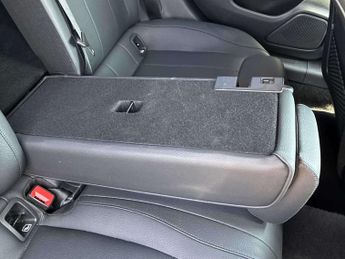 MERCEDES-BENZ CLA Cla 180 Sport Executive 5Dr Tip Auto