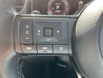 NISSAN QASHQAI 1.3 Dig-T Mh 158 N-Connecta 5Dr Xtronic
