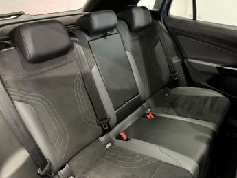 VOLKSWAGEN ID.4 Pro 77Kwh Style Suv 5Dr Electric Auto (286 Ps)