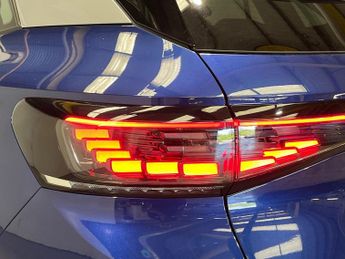 VOLKSWAGEN ID.4 Pro 77Kwh Style Suv 5Dr Electric Auto (286 Ps)