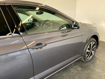 VOLKSWAGEN POLO 1.0 Tsi Match 5Dr Dsg