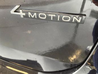 VOLKSWAGEN TIGUAN 2.0 Tdi R-Line Suv 5Dr Diesel Dsg 4Motion Euro 6 (S/S) (150 Ps)