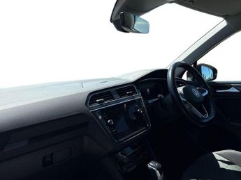 VOLKSWAGEN TIGUAN 2.0 Tdi Elegance Suv 5Dr Diesel Dsg Euro 6 (S/S) (150 Ps)