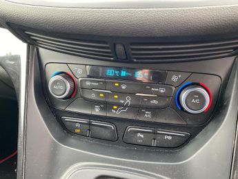 FORD KUGA 2.0 Tdci St-Line Suv 5Dr Diesel Powershift Awd Euro 6 (S/S) (180