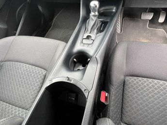 TOYOTA C-HR 1.8 Hybrid Icon 5Dr Cvt