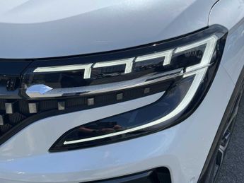 RENAULT AUSTRAL E-Tech Fhev Iconic Esprit Alpine 5Dr Auto
