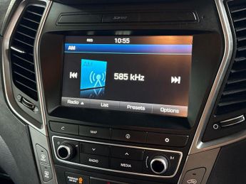 HYUNDAI SANTA FE 2.2 Crdi Blue Drive Premium 5Dr Auto [5 Seats]