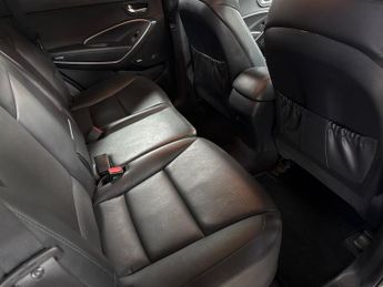 HYUNDAI SANTA FE 2.2 Crdi Blue Drive Premium 5Dr Auto [5 Seats]