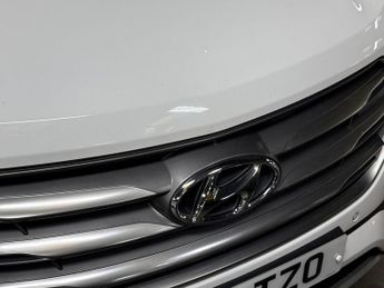 HYUNDAI SANTA FE 2.2 Crdi Blue Drive Premium 5Dr Auto [5 Seats]