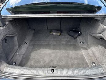 AUDI A4 2.0 Tdi 35 S Line Saloon 4Dr Diesel S Tronic Euro 6 (S/S) (163 P