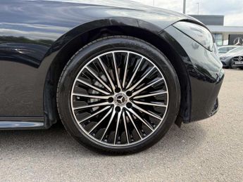 MERCEDES-BENZ CLE Cle 300 4Matic Amg Line Premium 2Dr 9G-Tronic