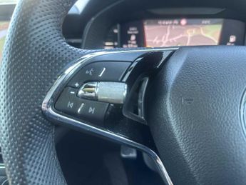 SKODA KAMIQ 1.0 Tsi 110 Monte Carlo 5Dr Dsg