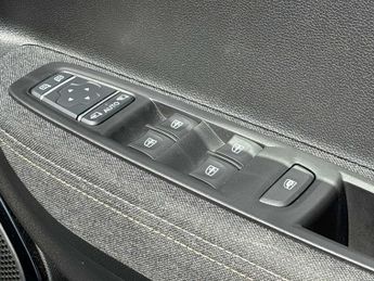 RENAULT ZOE 100Kw Techno R135 50Kwh 5Dr Auto