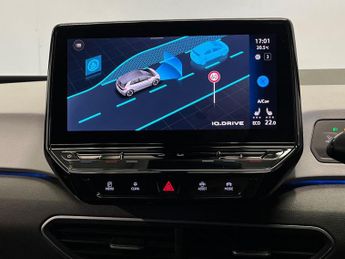 VOLKSWAGEN ID.3 Pro Performance 58Kwh Family Hatchback 5Dr Electric Auto (204 Ps