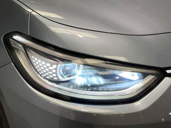 VOLKSWAGEN ID.3 Pro Performance 58Kwh Family Hatchback 5Dr Electric Auto (204 Ps