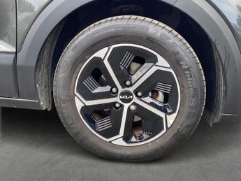 KIA NIRO 1.6 Gdi Hybrid 2 5Dr Dct