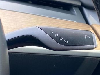 TESLA MODEL 3 Standard Plus 4Dr Auto