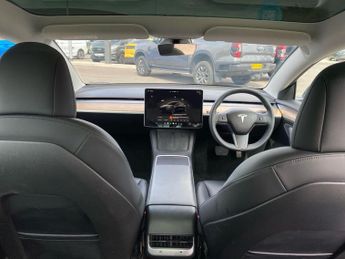 TESLA MODEL 3 Standard Plus 4Dr Auto