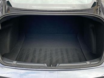 TESLA MODEL 3 Standard Plus 4Dr Auto