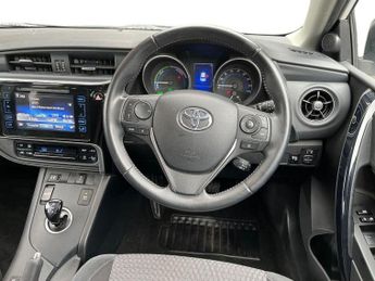TOYOTA AURIS 1.8 Vvt-H Design Hatchback 5Dr Petrol Hybrid Cvt Euro 6 (S/S) (S