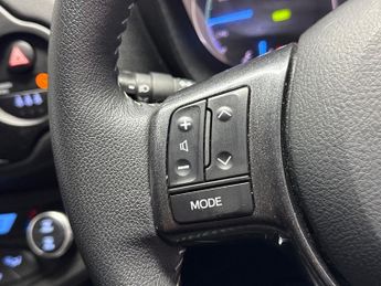 TOYOTA YARIS 1.5 Vvt-H Y20 Hatchback 5Dr Petrol Hybrid E-Cvt Euro 6 (S/S) (10