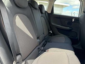 MINI COUNTRYMAN 1.5 Cooper Classic 5Dr Auto