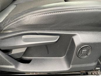 AUDI Q4 40 S Line Suv 5Dr Electric Auto 82Kwh (204 Ps)