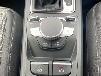 AUDI Q2 1.5 Tfsi Cod 35 Sport Suv 5Dr Petrol S Tronic Euro 6 (S/S) (150 