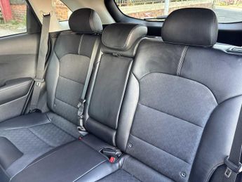 KIA NIRO 1.6 Gdi Hybrid 2 5Dr Dct