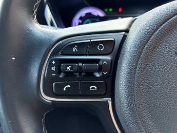 KIA NIRO 1.6 Gdi Hybrid 2 5Dr Dct