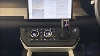 LAND ROVER DEFENDER 3.0 D250 X-Dynamic Se 110 5Dr Auto