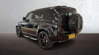 LAND ROVER DEFENDER 3.0 D250 X-Dynamic Se 110 5Dr Auto