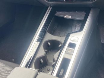 VOLKSWAGEN PASSAT 1.5 Etsi R-Line 5Dr Dsg