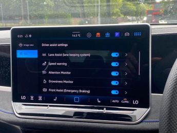 VOLKSWAGEN PASSAT 1.5 Etsi R-Line 5Dr Dsg