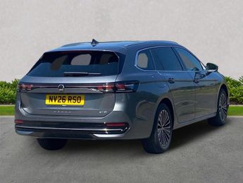 VOLKSWAGEN PASSAT 1.5 Etsi Elegance 5Dr Dsg