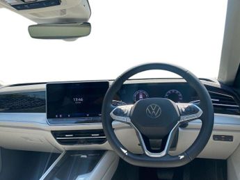 VOLKSWAGEN PASSAT 1.5 Etsi Elegance 5Dr Dsg