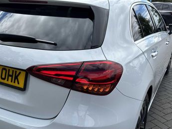 MERCEDES-BENZ A CLASS A200 Sport Executive 5Dr Auto