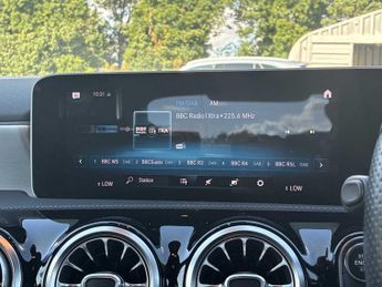 MERCEDES-BENZ A CLASS A200 Amg Line Premium 4Dr Auto
