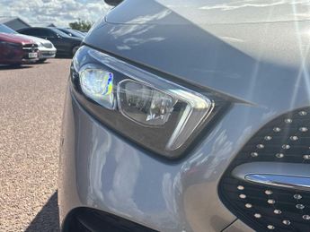 MERCEDES-BENZ A CLASS A200 Amg Line Premium 4Dr Auto