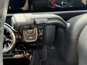 MERCEDES-BENZ A CLASS A200D Exclusive Edition 5Dr Auto