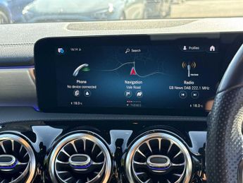 MERCEDES-BENZ CLA Cla 250E Amg Line Premium 4Dr Tip Auto