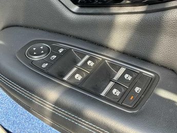 RENAULT SCENIC E-TECH 160Kw Esprit Alpine 87Kwh Long Range 5Dr Auto