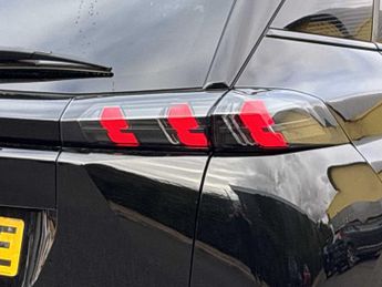 PEUGEOT 2008 100Kw Gt 50Kwh 5Dr Auto