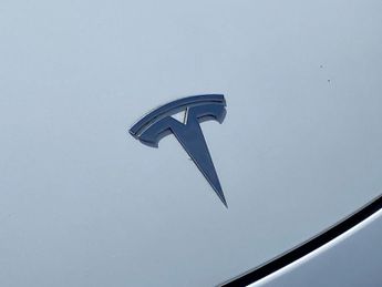 TESLA MODEL 3 Long Range Awd 4Dr Auto